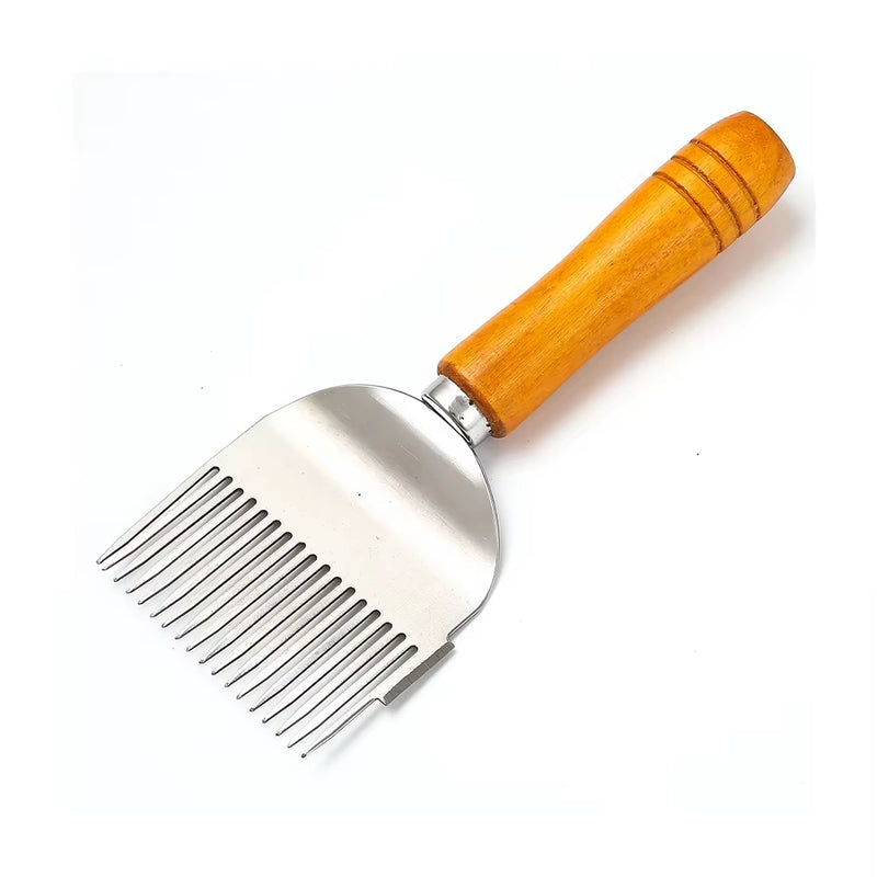 Uncapping Scratcher with a Wooden Handle
