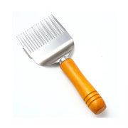 Uncapping Scratcher with a Wooden Handle